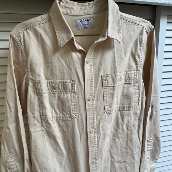 Old Navy Boys sz 14-16 Long Sleeved Button Up NWT - Picture 3 of 6